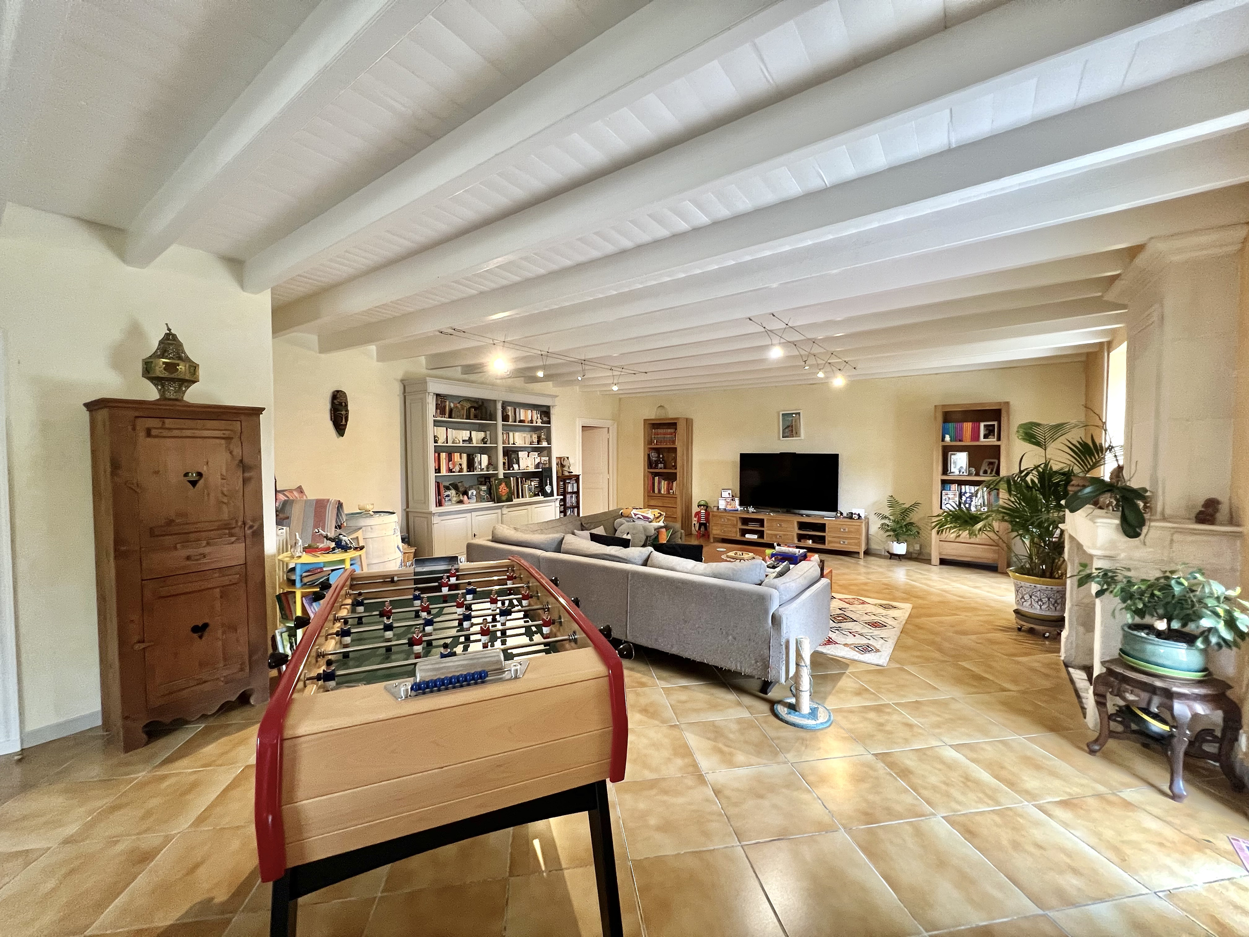 maison-de-charme-avec-maison-dhotes-au-coeur-de-la-campagne